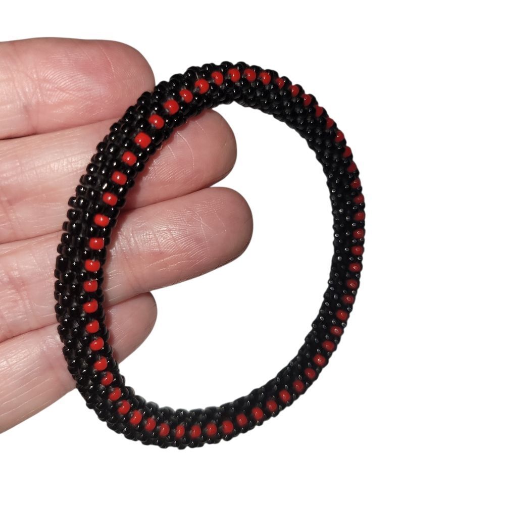 Beaded Black and Red Stretch Bracelet